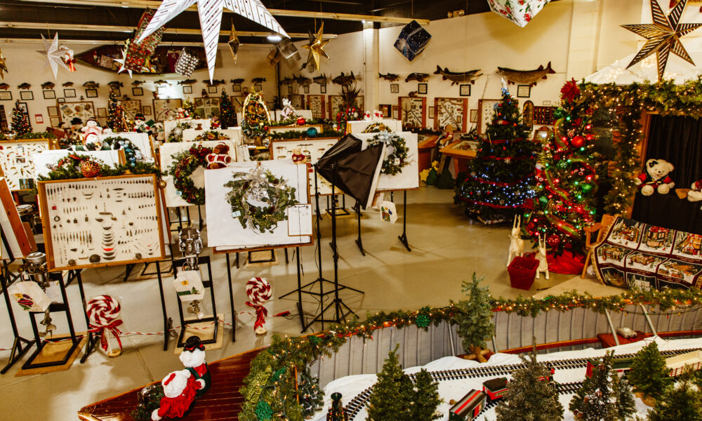 MN Fishing Museum Christmas Displays