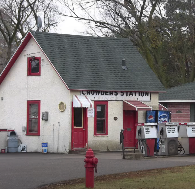 Crowder's Station