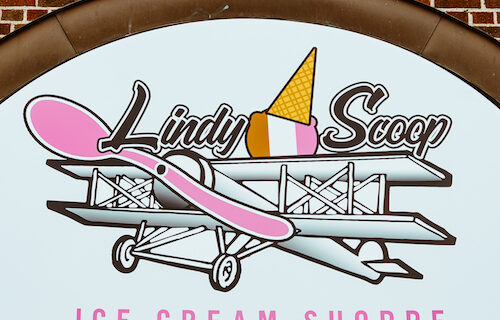 Lindy Scoop Ice Cream Shoppe sign