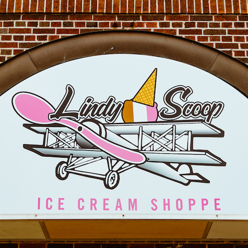 Lindy Scoop Ice Cream Shoppe sign