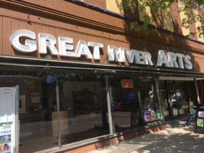 Great River Arts Sign