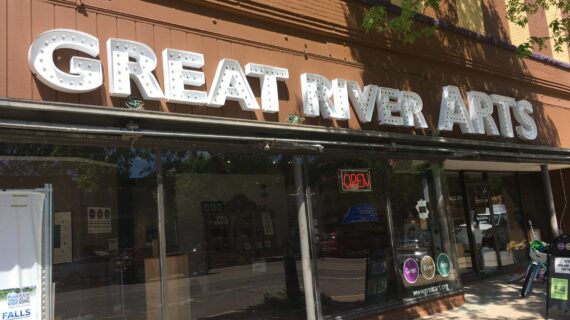 Great River Arts Sign