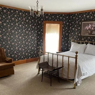 Meadow View Manor